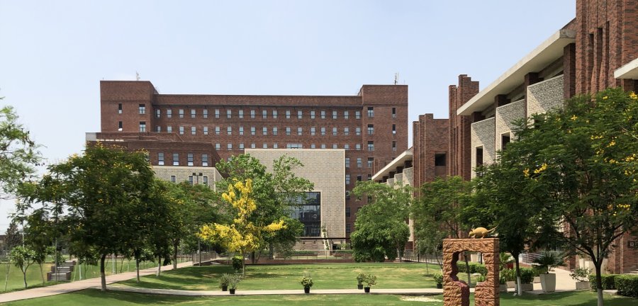 Dr. H.L.T College of Pharmacy