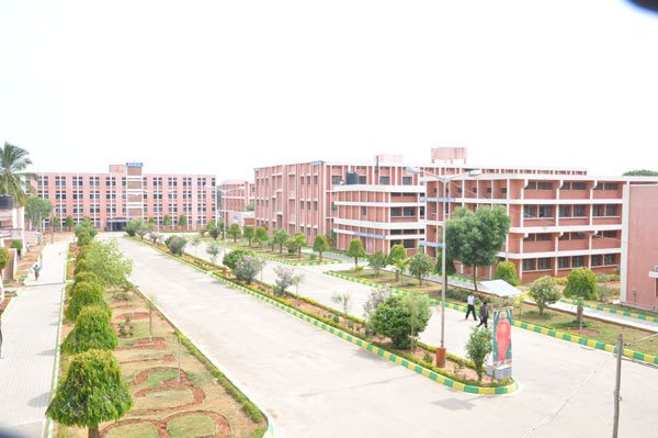 BGS Institute of Technology Campus