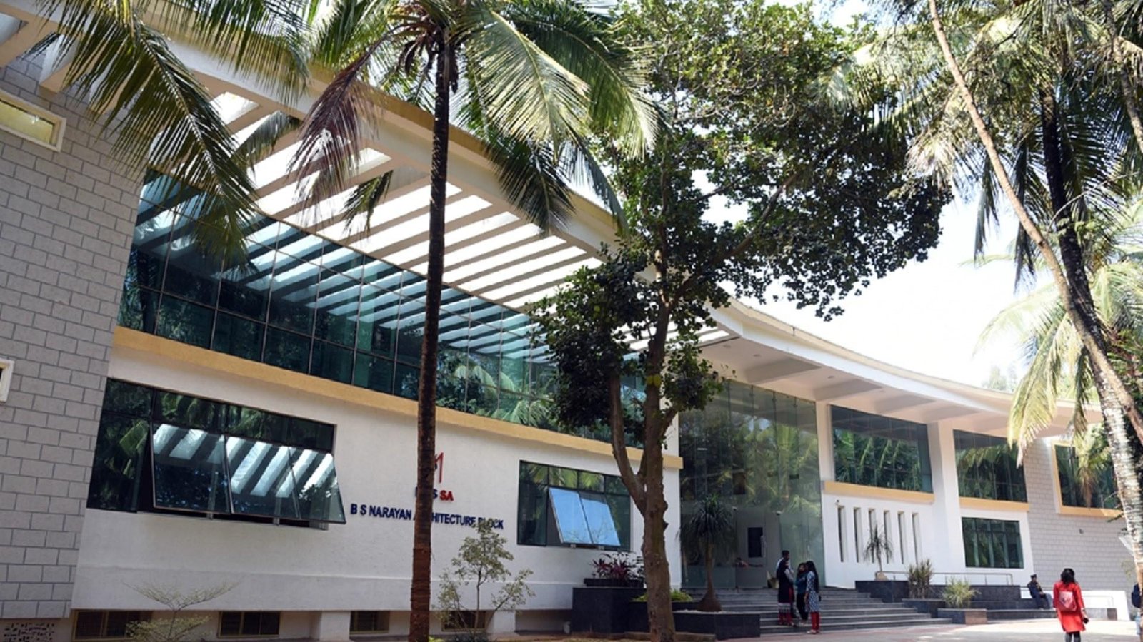 CAMPUS